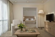 Max Suite