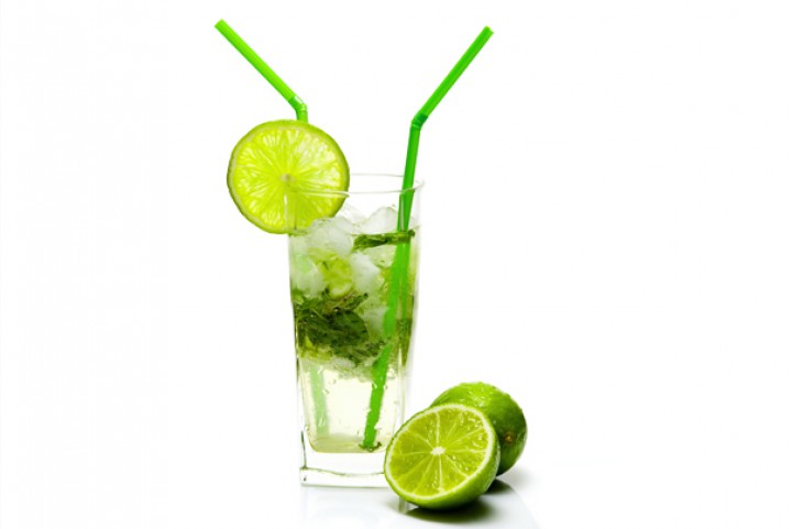 Kindercocktailmischen Kindercocktailmischen