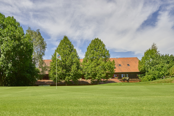 Golf Total im Frühling